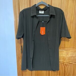 Young LA pleated festival shirt